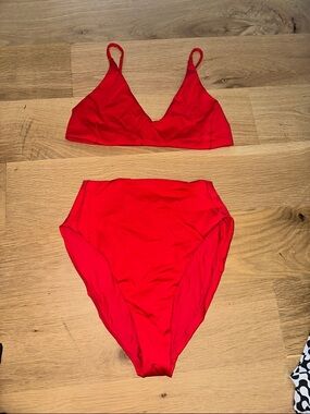 Left on Friday swim set small